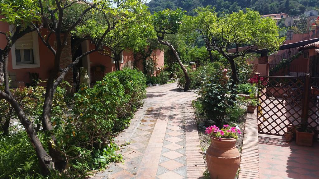 Villa Carmelas Taormina Eksteriør bilde